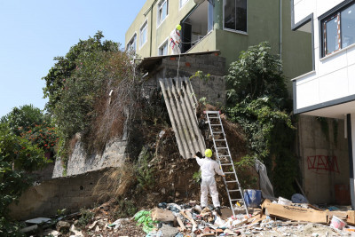 Eyüpsultan Belediyesi'nden asbest temizliği