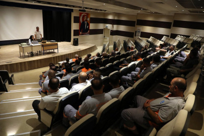 Temizlik personeline İş Sağlığı ve Güvenliği Eğitimi verildi