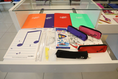 Öğrencilere kırtasiye desteği başladı