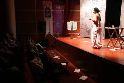 Eyüpsultan'da tiyatro keyfi devam ediyor: “Celile” oyunu ayakta alkışlandı