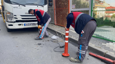 Fen İşleri ekipleri Eyüpsultan'ın dört bir yanında sahada