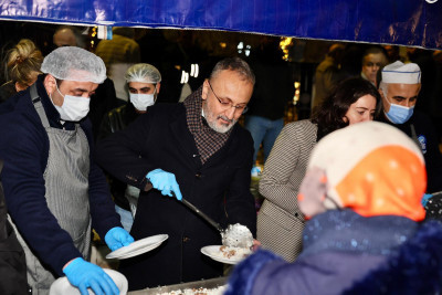 Başkan Mithat Bülent Özmen Miraç Kandili'nde Vatandaşlarla Buluştu