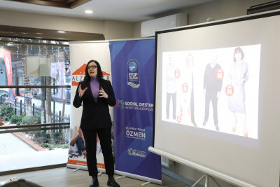 Alzheimer'ı uzmanları anlattı