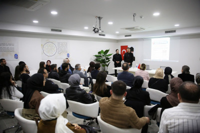 Eyüpsultan Belediyesi'nden Kütüphane Haftası'na özel söyleşi