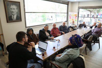 Eyüpsultan'da emeklilere yönelik bilinçlendirme seminerleri sürüyor