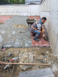 Fen İşleri Ekipleri Yaz mesaisine hız kesmeden devam ediyor