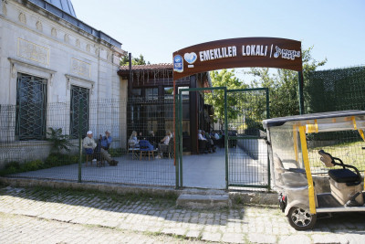 Eyüpsultan'da emeklilerin yeni buluşma noktası: Emekliler Lokali Musiki Kafe