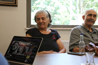 Şarkılar eşliğinde hatıralara yolculuk yaptılar
