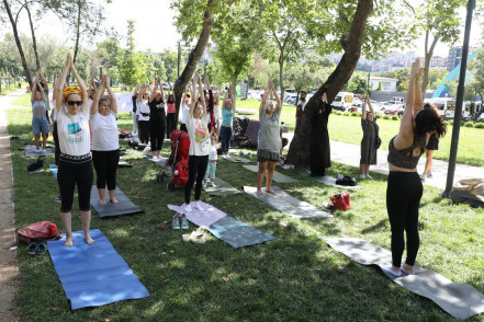 Yoga tutkunları Eyüpsultan'da buluştu