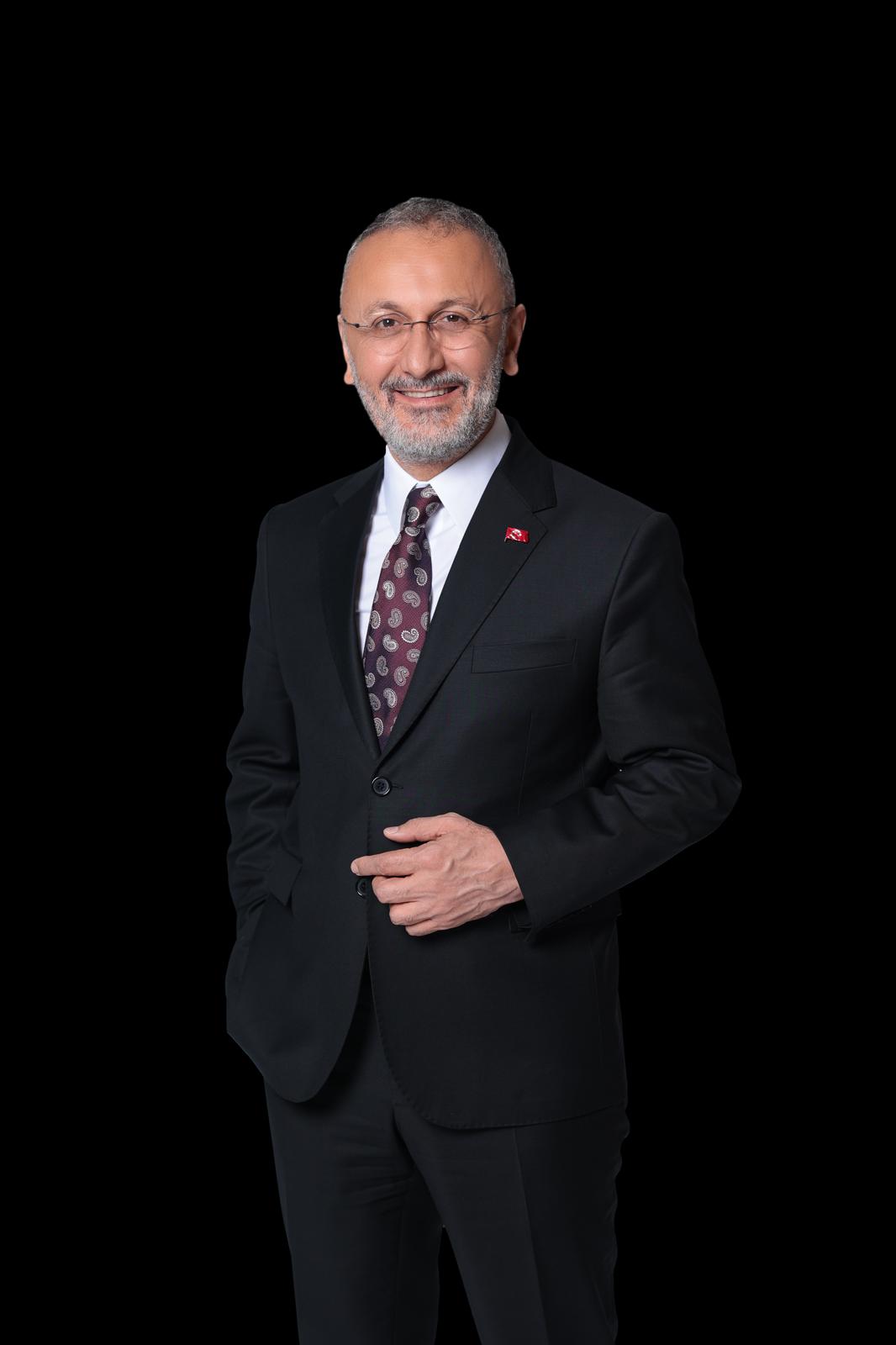 Başkan Dr. Mithat Bülent Özmen'den 1 Mayıs Mesajı: Emek, başımızın tacıdır!