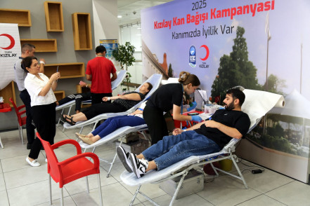 Eyüpsultan'da kan bağışı seferberliği: “Mahallenin Gücü İyilikle Büyür”