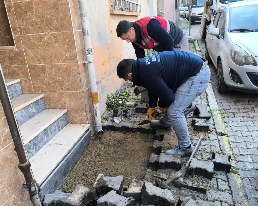 Eyüpsultan'da Fen işleri çalışmaları aralıksız sürüyor Eyüpsultan'da Fen işleri çalışmaları aralıksız sürüyor