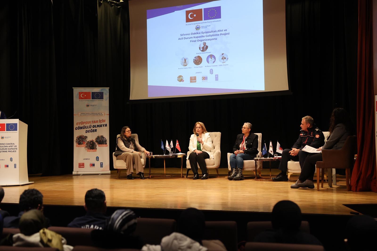 Eyüpsultan'da Afetlere Hazırlık “Sıfırıncı Dakika” ile Masaya Yatırıldı Eyüpsultan'da Afetlere Hazırlık “Sıfırıncı Dakika” ile Masaya Yatırıldı