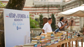 Kitap ve Efemera Müzayedesi'ne yoğun ilgi